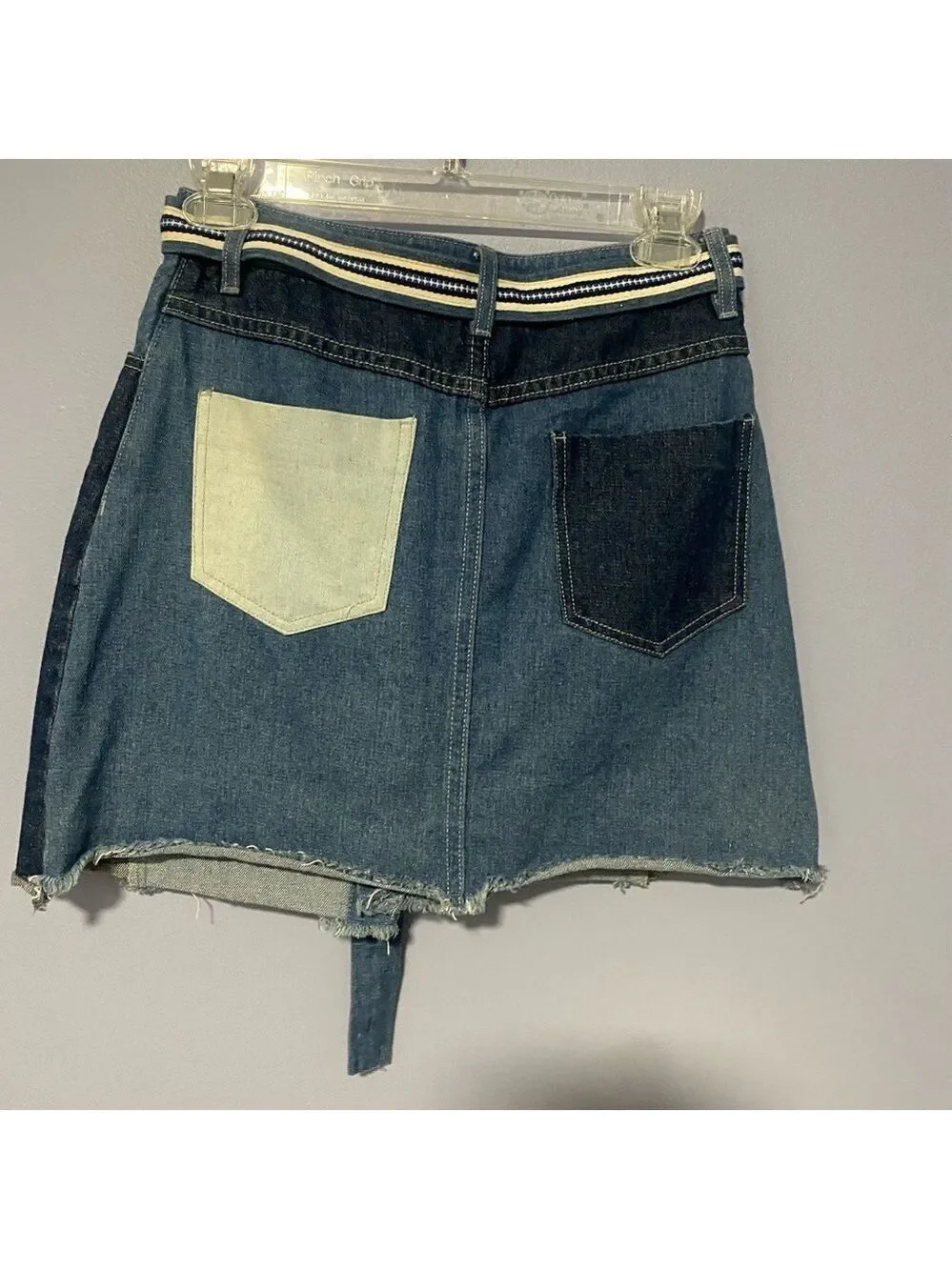 SUNCOO Paris Belted Button Front Denim Mini Skirt Parisian Chic Size 0